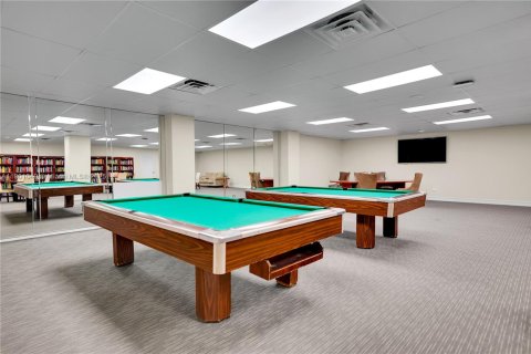 Condo in Miami Beach, Florida, 2 bedrooms № 1955481 - photo 28