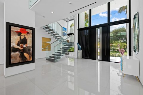 House in Fort Lauderdale, Florida 8 bedrooms, 598.85 sq.m. № 2281078 - photo 14