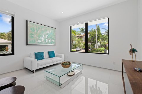 House in Fort Lauderdale, Florida 8 bedrooms, 598.85 sq.m. № 2281078 - photo 23
