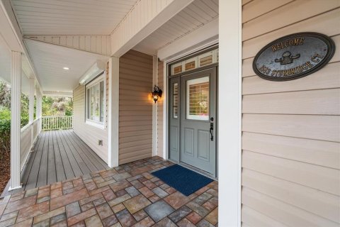 House in Dunedin, Florida 5 bedrooms, 427.91 sq.m. № 2151970 - photo 6