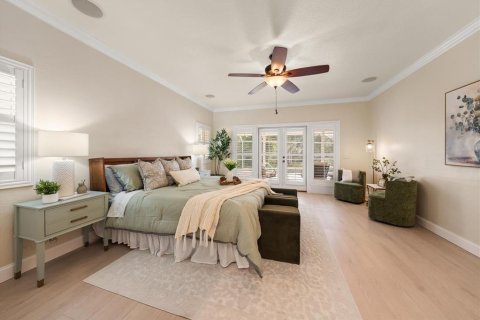 House in Dunedin, Florida 5 bedrooms, 427.91 sq.m. № 2151970 - photo 15