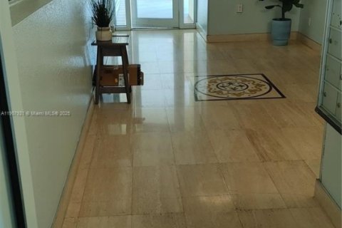 Condominio en alquiler en Coral Springs, Florida, 2 dormitorios, 83.61 m2 № 1965830 - foto 17