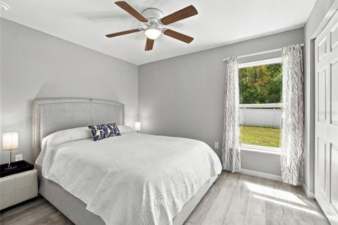 House in Citra, Florida 3 bedrooms, 108.97 sq.m. № 2396256 - photo 15