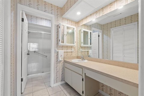 Купить кондоминиум в Сент-Питерсберг, Флорида 4 комнаты, 98.01м2, № 1514645 - фото 15