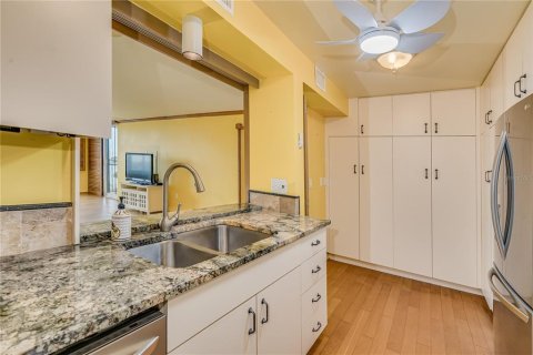 Condominio en venta en Clearwater, Florida, 3 dormitorios, 182.09 m2 № 1554704 - foto 16