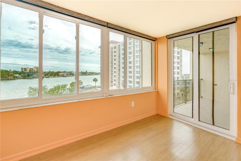 Condominio en venta en Clearwater, Florida, 3 dormitorios, 182.09 m2 № 1554704 - foto 27