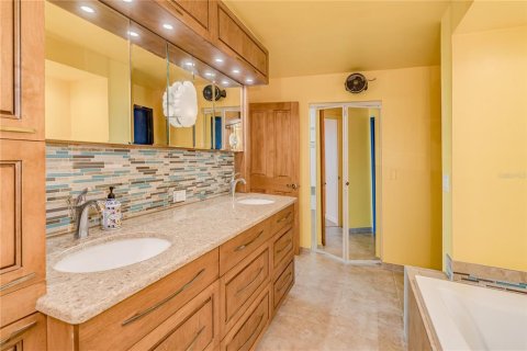 Condominio en venta en Clearwater, Florida, 3 dormitorios, 182.09 m2 № 1554704 - foto 23