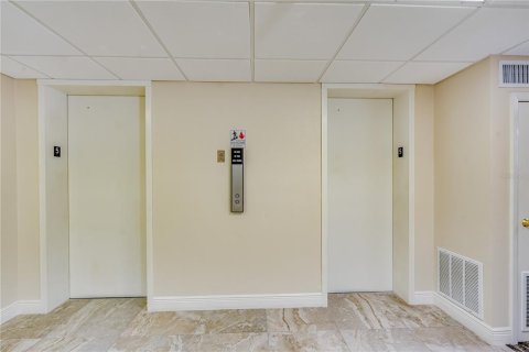 Condominio en venta en Clearwater, Florida, 3 dormitorios, 182.09 m2 № 1554704 - foto 8
