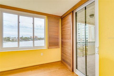 Condominio en venta en Clearwater, Florida, 3 dormitorios, 182.09 m2 № 1554704 - foto 15