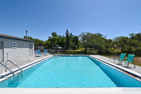 Copropriété à vendre à Sarasota, Floride: 2 chambres, 89 m2 № 1813145 - photo 5