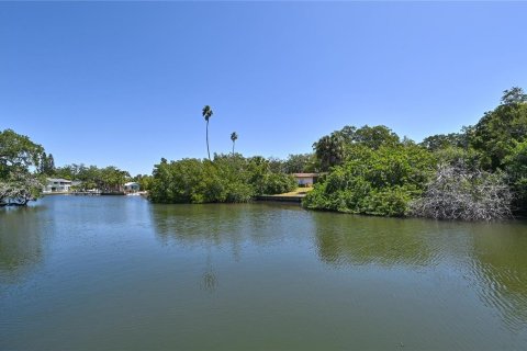Copropriété à vendre à Sarasota, Floride: 2 chambres, 89 m2 № 1813145 - photo 7
