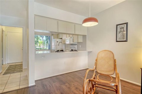 Copropriété à vendre à Sarasota, Floride: 2 chambres, 89 m2 № 1813145 - photo 15