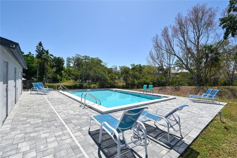 Copropriété à vendre à Sarasota, Floride: 2 chambres, 89 m2 № 1813145 - photo 4