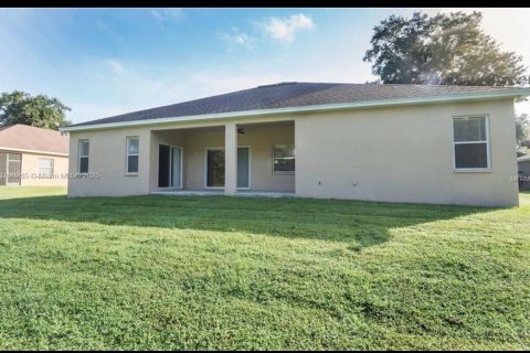 Casa en venta en Lakeland, Florida, 5 dormitorios, 270.16 m2 № 1952702 - foto 5