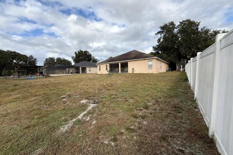 House in Lakeland, Florida 5 bedrooms, 270.16 sq.m. № 1952702 - photo 27
