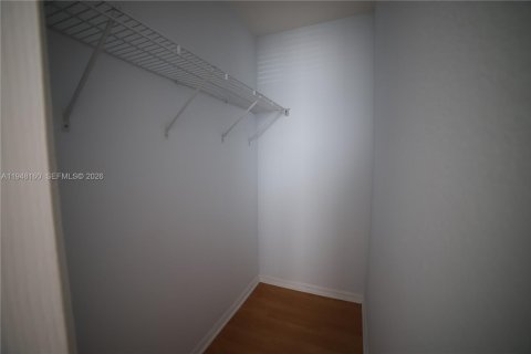 Copropriété à louer à Miami, Floride: 3 chambres, 128.67 m2 № 2028175 - photo 18