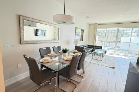 Adosado en alquiler en Clermont, Florida, 3 dormitorios № 2045467 - foto 5