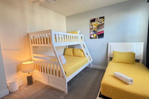 Adosado en alquiler en Clermont, Florida, 3 dormitorios № 2045467 - foto 9