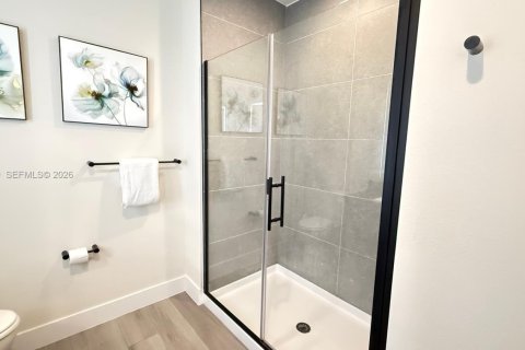 Adosado en alquiler en Clermont, Florida, 3 dormitorios № 2045467 - foto 7