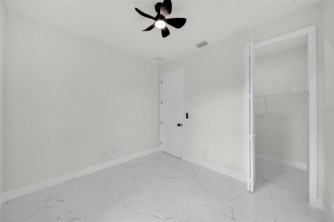 House in Englewood, Florida 3 bedrooms, 132.94 sq.m. № 1742639 - photo 27