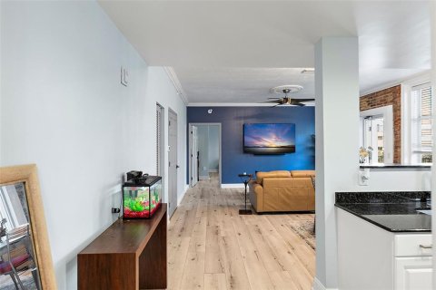 Copropriété à vendre à Saint Petersburg, Floride: 2 chambres, 98.94 m2 № 1582112 - photo 3