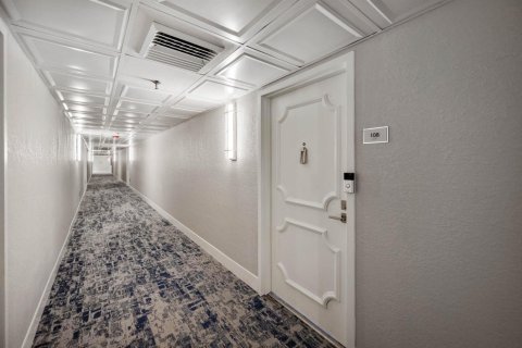 Condo in Boca Raton, Florida, 3 bedrooms № 2187972 - photo 30