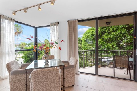 Condo in Boca Raton, Florida, 3 bedrooms № 2187972 - photo 8