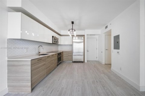 Купить кондоминиум в Майами, Флорида 1 спальня, 64.66м2, № 1995334 - фото 6