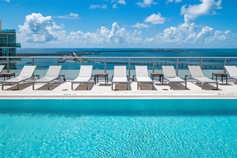 Купить кондоминиум в Майами, Флорида 1 спальня, 64.66м2, № 1995334 - фото 25