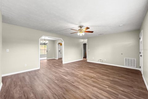 Casa en venta en Belleview, Florida, 3 dormitorios, 149.67 m2 № 1679997 - foto 6