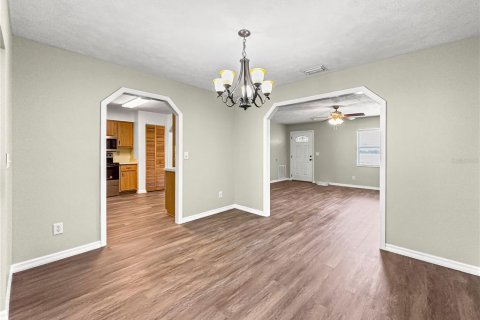 Casa en venta en Belleview, Florida, 3 dormitorios, 149.67 m2 № 1679997 - foto 11