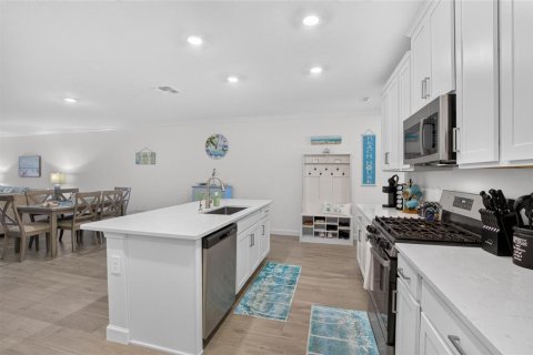 Villa ou maison à vendre à Wimauma, Floride: 2 chambres, 162.02 m2 № 2287324 - photo 10