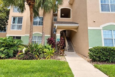 Condo in Orlando, Florida, 3 bedrooms  № 2379645