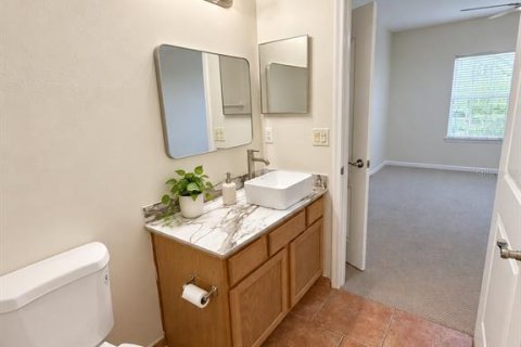 Condo in Orlando, Florida, 3 bedrooms  № 2379645 - photo 27