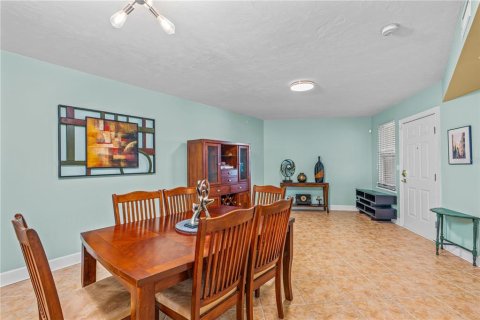 Copropriété à vendre à Daytona Beach Shores, Floride: 3 chambres, 175.03 m2 № 2324389 - photo 6