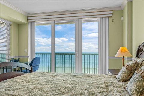 Copropriété à vendre à Daytona Beach Shores, Floride: 3 chambres, 175.03 m2 № 2324389 - photo 23
