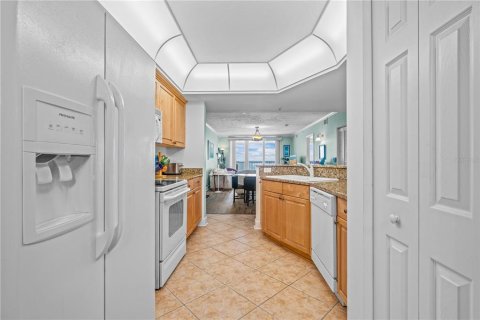 Copropriété à vendre à Daytona Beach Shores, Floride: 3 chambres, 175.03 m2 № 2324389 - photo 7