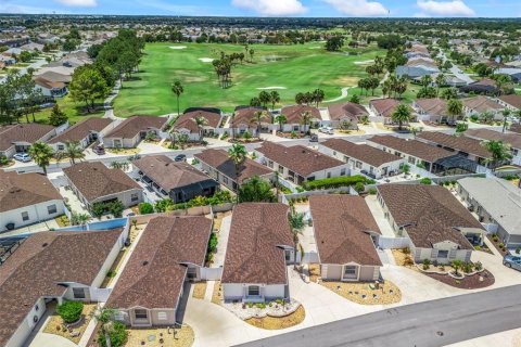 House in The Villages, Florida 2 bedrooms, 111.11 sq.m. № 2202464 - photo 27