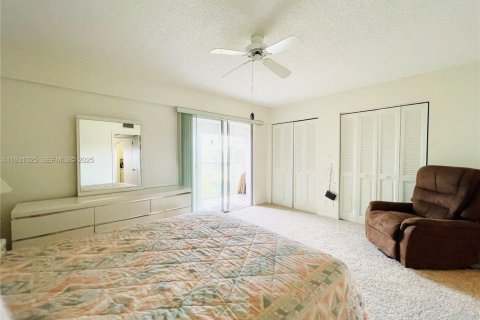 Copropriété à vendre à Pembroke Pines, Floride: 1 chambre, 75.34 m2 № 1989540 - photo 9