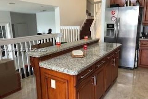 Villa ou maison à louer à Pembroke Pines, Floride: 4 chambres, 254.55 m2 № 1986472 - photo 22