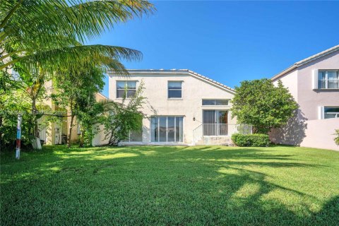 Villa ou maison à louer à Pembroke Pines, Floride: 4 chambres, 254.55 m2 № 1986472 - photo 6