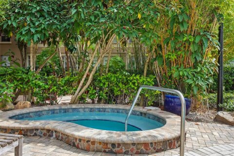Condominio en venta en Tampa, Florida, 1 dormitorio, 73.3 m2 № 1323470 - foto 16