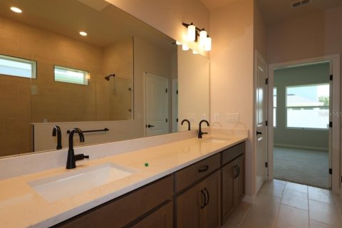House in Bradenton, Florida 4 bedrooms, 261.52 sq.m. № 2150291 - photo 15