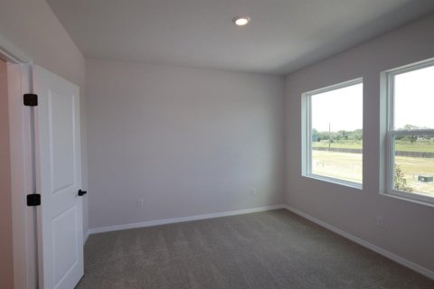 House in Bradenton, Florida 4 bedrooms, 261.52 sq.m. № 2150291 - photo 13