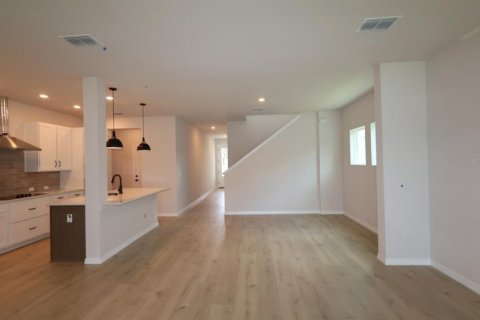 House in Bradenton, Florida 4 bedrooms, 261.52 sq.m. № 2150291 - photo 11