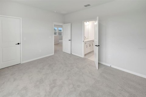 House in Bradenton, Florida 4 bedrooms, 261.52 sq.m. № 2150291 - photo 24