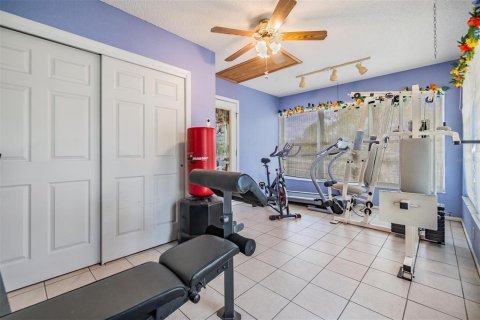 Casa en venta en Spring Hill, Florida, 4 dormitorios, 183.02 m2 № 1690142 - foto 22