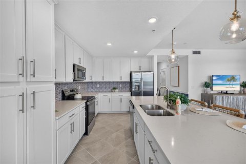 Copropriété à vendre à Punta Gorda, Floride: 2 chambres, 107.21 m2 № 2413424 - photo 13