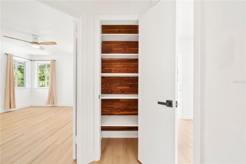 House in Bradenton, Florida 2 bedrooms, 128.76 sq.m. № 2099240 - photo 6