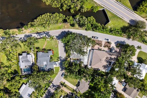 House in Bradenton, Florida 2 bedrooms, 128.76 sq.m. № 2099240 - photo 24